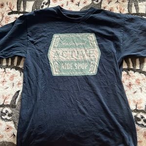 mens navy active ride shop T-shirt